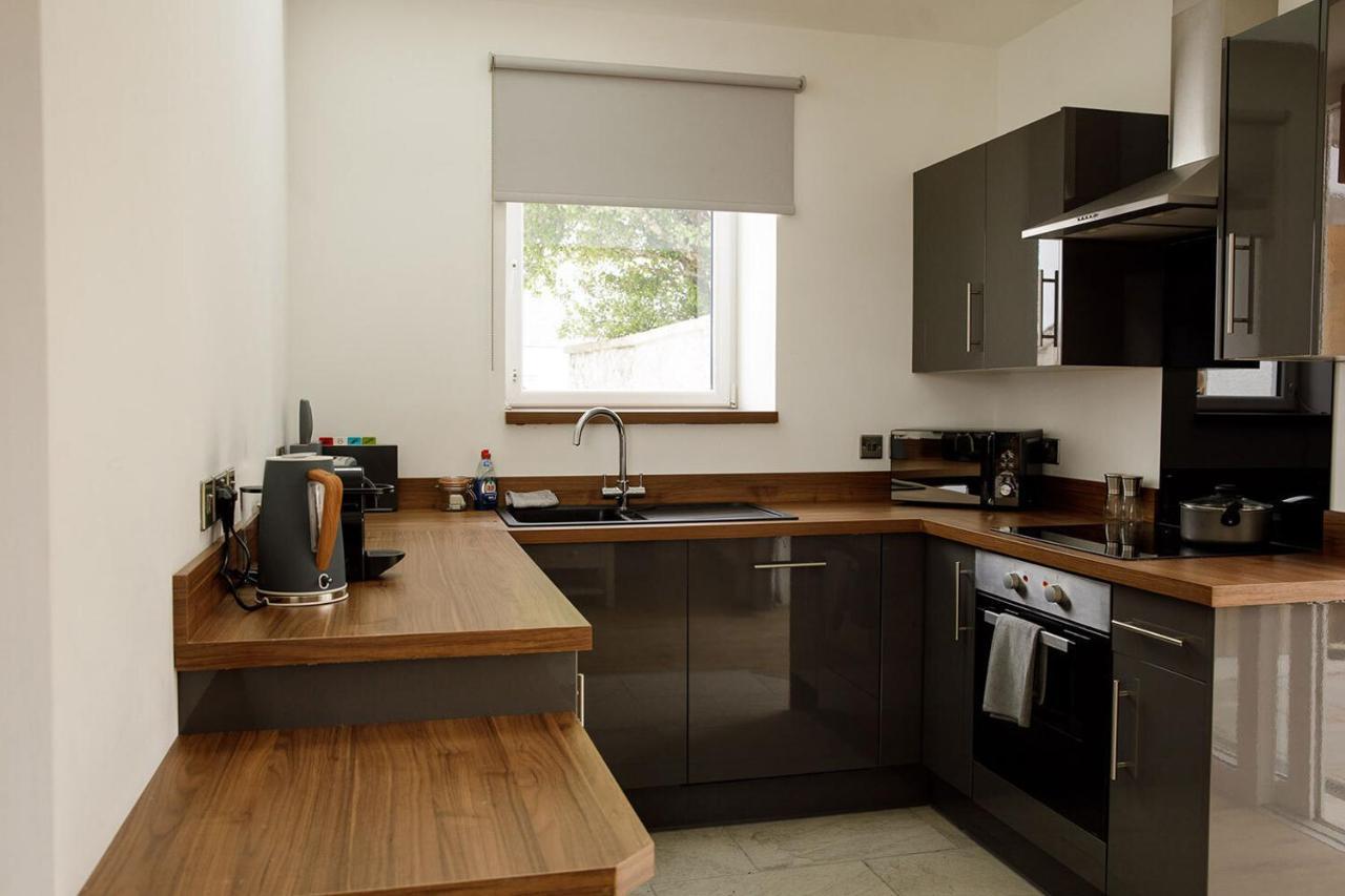 House Of Juniper - Luxury Accessible Apartment Broadford  Dış mekan fotoğraf