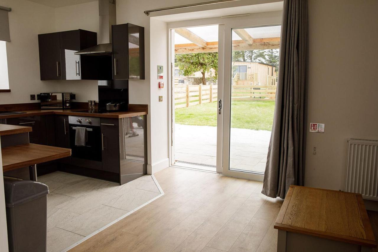 House Of Juniper - Luxury Accessible Apartment Broadford  Dış mekan fotoğraf